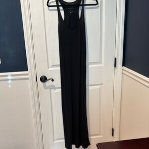 Velvet Black Sleeveless maxi